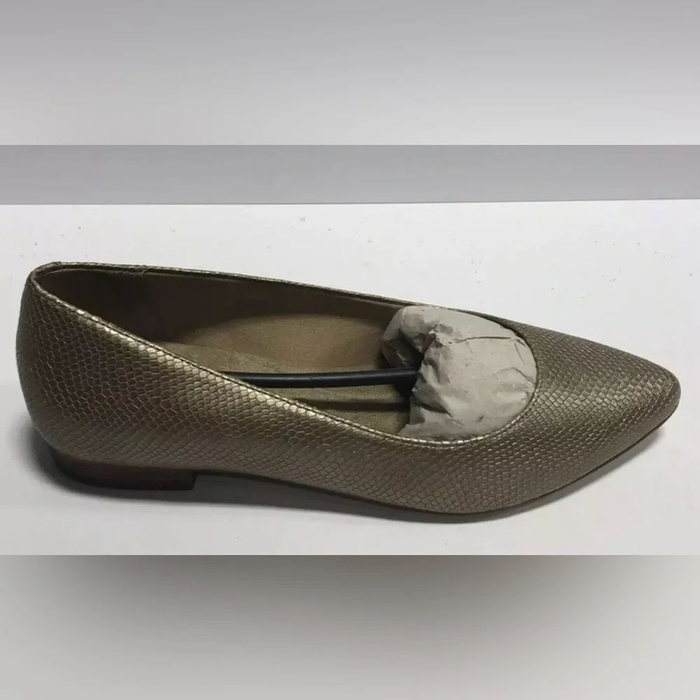 Walking Cradles Reece Womens Slip On Size 7.5W